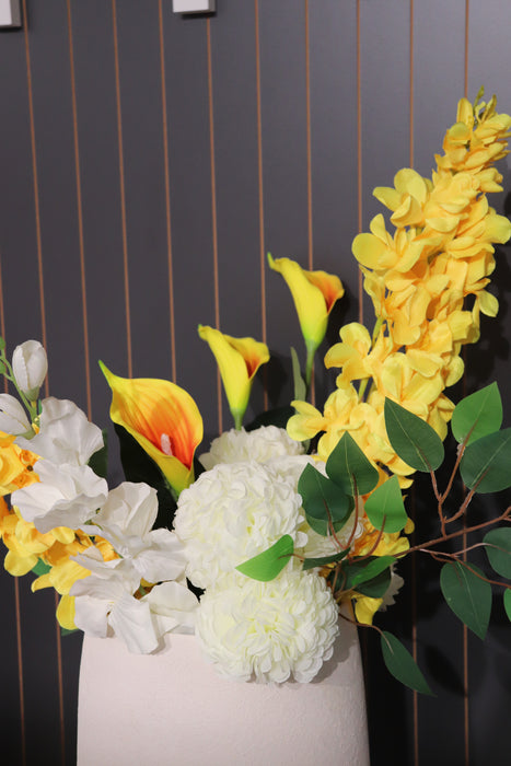 Blumenstrauß bouquet yellow