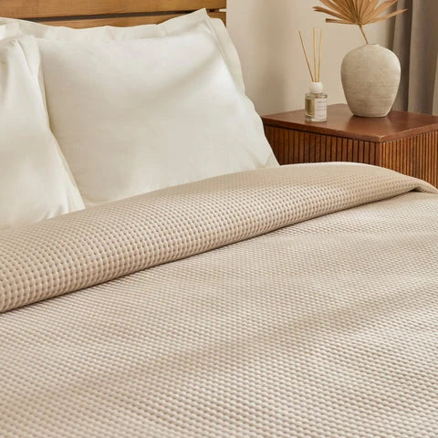 Karaca Chloe Beige Tagesdecke 230x240cm