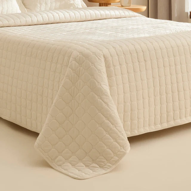 Karaca Alice Cream Tagesdecke Set 3 teilig 230x240cm