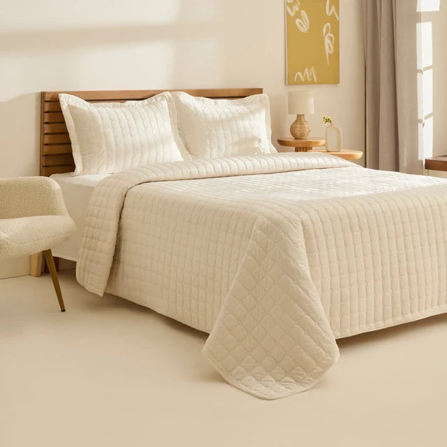 Karaca Alice Cream Tagesdecke Set 3 teilig 230x240cm