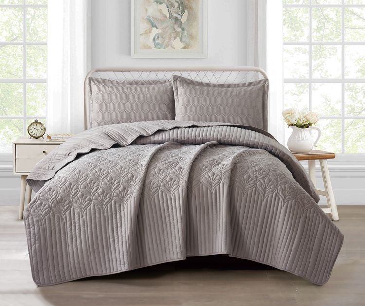 Nilufer Taupe Tagesdecke Set 3 teilig 260x240cm