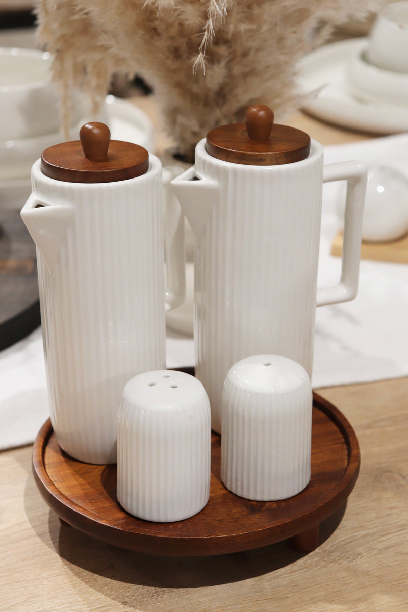 Acacia Ölflasche & Salzstreuer Set mit Stand