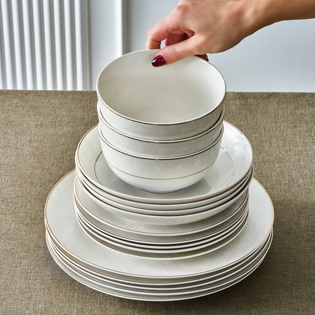 Karaca Elegance Bone Mandarin Gold 53 teiliges Tafelservice für 12 Personen