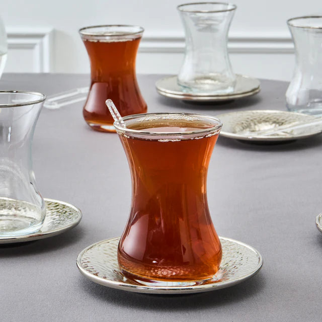 Karaca Ada Platin Teegläserset 18 teilig für 6 Personen