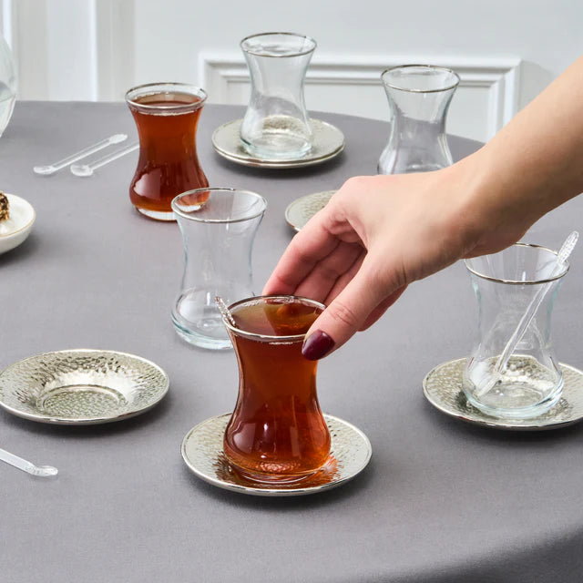 Karaca Ada Platin Teegläserset 18 teilig für 6 Personen