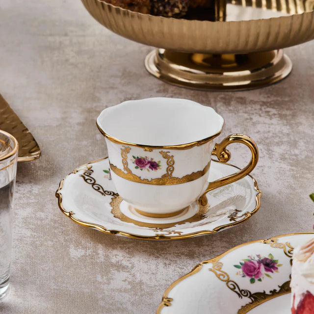 Karaca Royal Bone Elizabeth Mokkatassenset 12 teilig für 6 Personen
