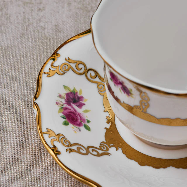 Karaca Royal Bone Elizabeth Mokkatassenset 12 teilig für 6 Personen