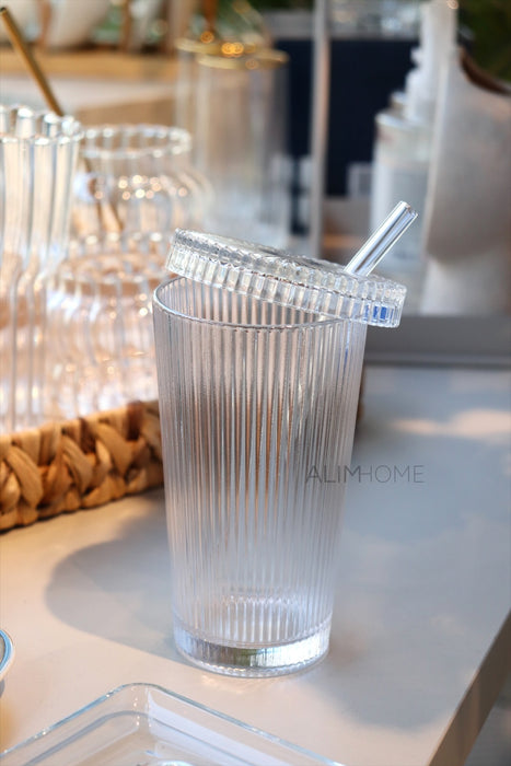 Ripple Trinkglas mit Deckel und Trinkhalm