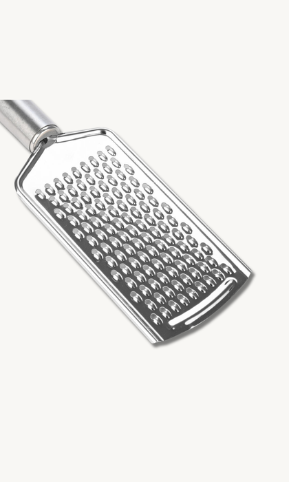 Käsereibe mit Akazie Griff