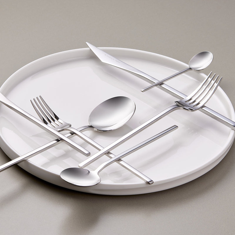 Karaca Look 316 Stahl 84 teiliges Premium Besteckset für 12 Personen