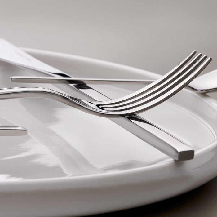 Karaca Look 316 Stahl 84 teiliges Premium Besteckset für 12 Personen