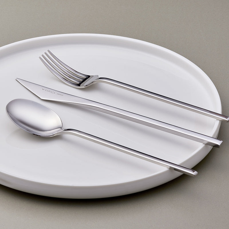 Karaca Look 316 Stahl 84 teiliges Premium Besteckset für 12 Personen
